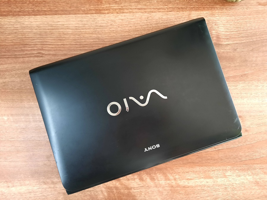 Sony Vaio SVE14 Core i5